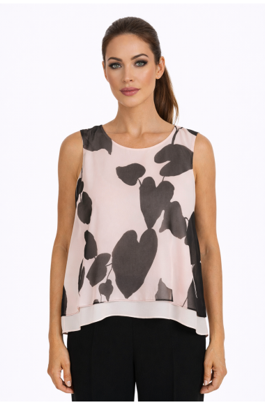 Diana Gallesi pink and black top