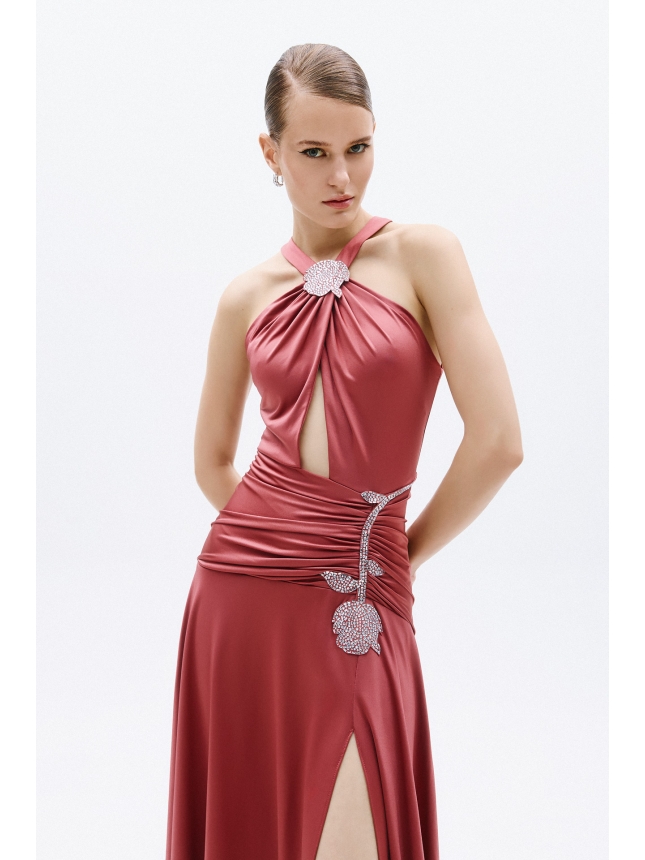 Allure Evening maxi dress with rose