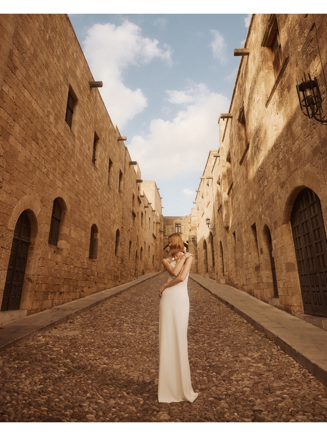 Allure Evening white maxi dress