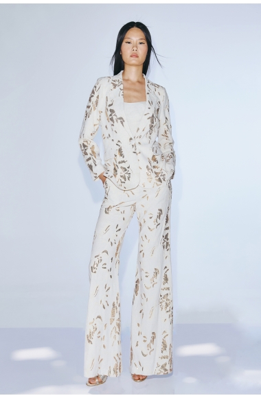 Twins Fantasy cream suit