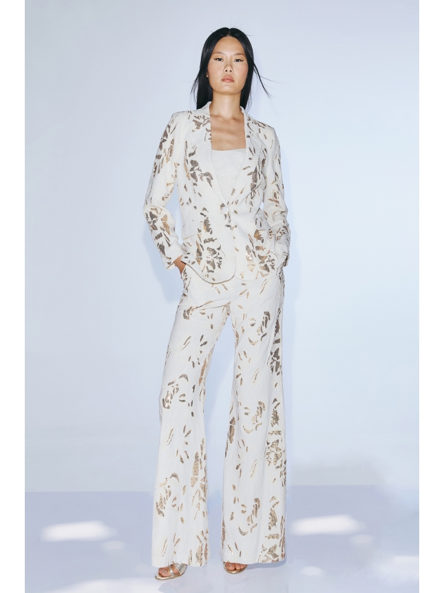 Twins Fantasy cream suit