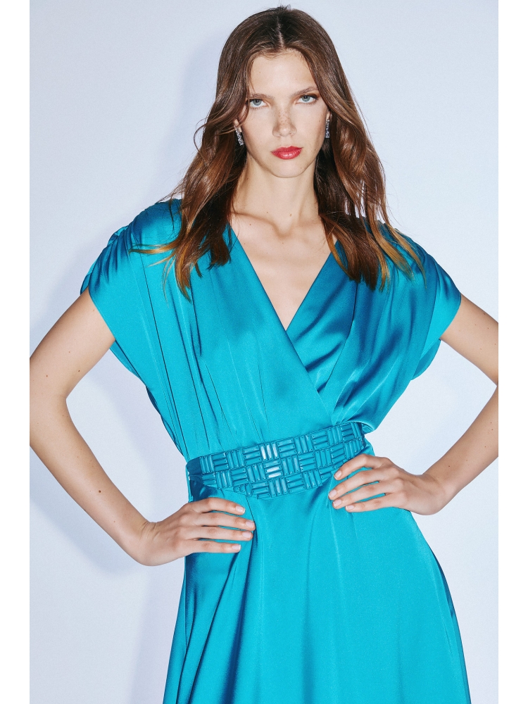 blue dress twins  INSTA BADDIE DROP