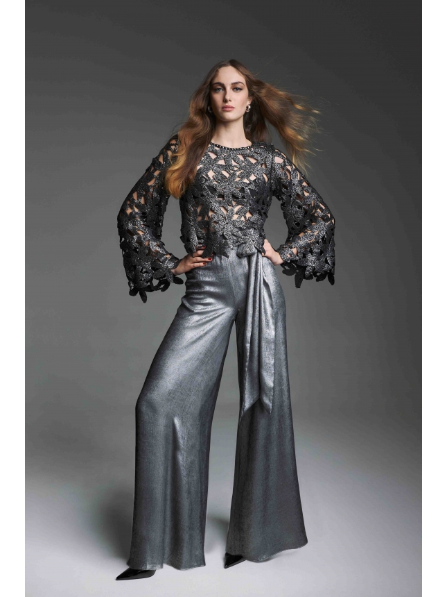 Twins Fantasy blouse