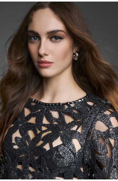 Twins Fantasy blouse